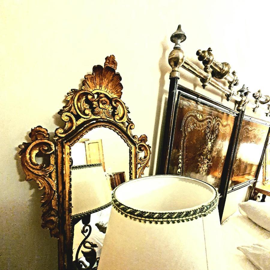 1878S By Aat- Luxury Historic House Piazza Di Spagna Rome Bagian luar foto